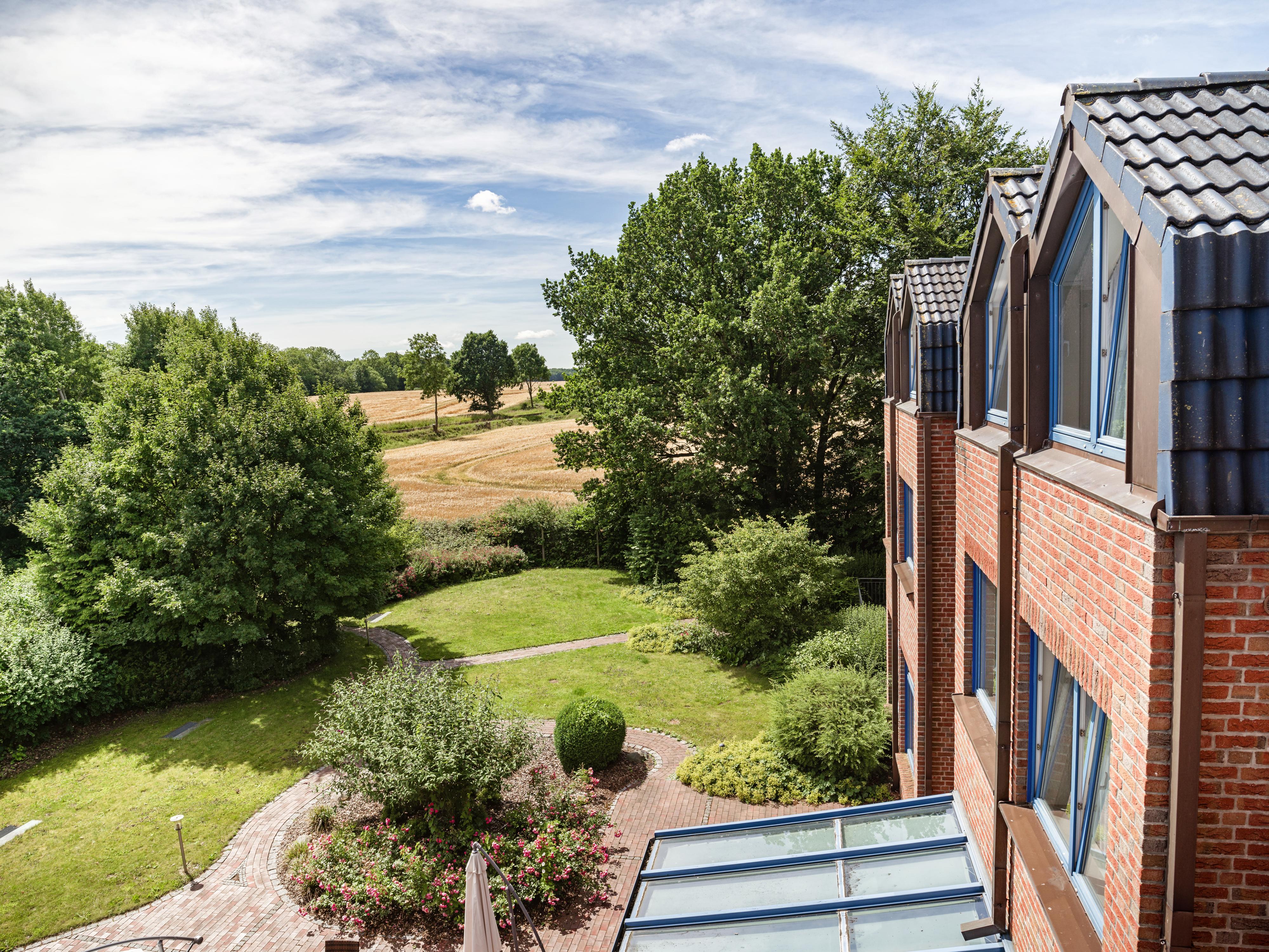 Hotel Daenischer Hof Altenholz By Tulip Inn Exterior foto